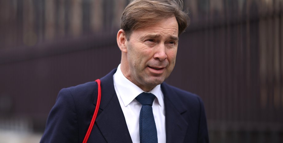 Тобиас Эллвуд, британский дипломат