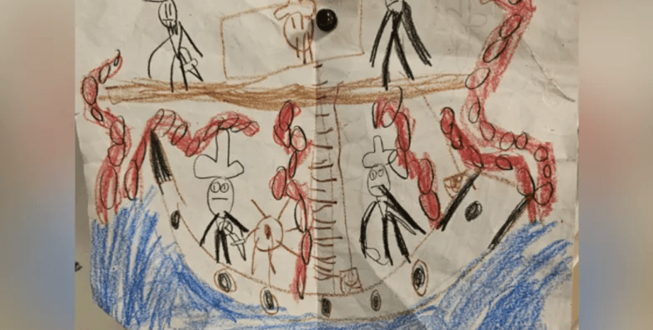 Мама сделала тату по рисунку 7-летнего сына, на котором изображены пираты на корабле