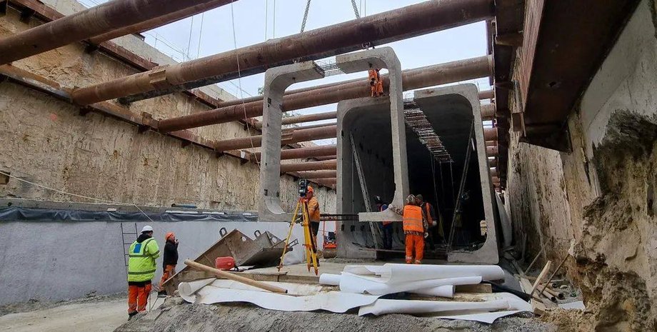 Метро на Виноградарь