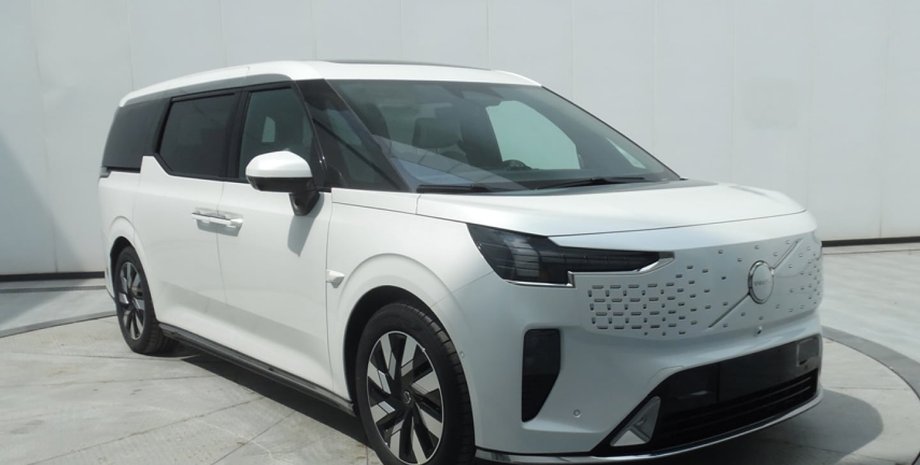 новий Volvo EM90, Volvo EM90, Volvo EM90, Volvo EM90 2024, електромобіль Volvo, мінівен Volvo