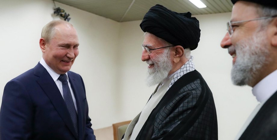 Лидер Ирана Аятолла Хаменеи подготовил план Б на случай усиления протестов и подготовил побег в Россию