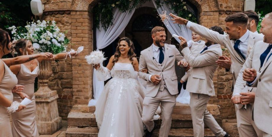 Курьезы на свадьбе, прикольные истории, странные случаи из жизни, наряды на торжество, скандал