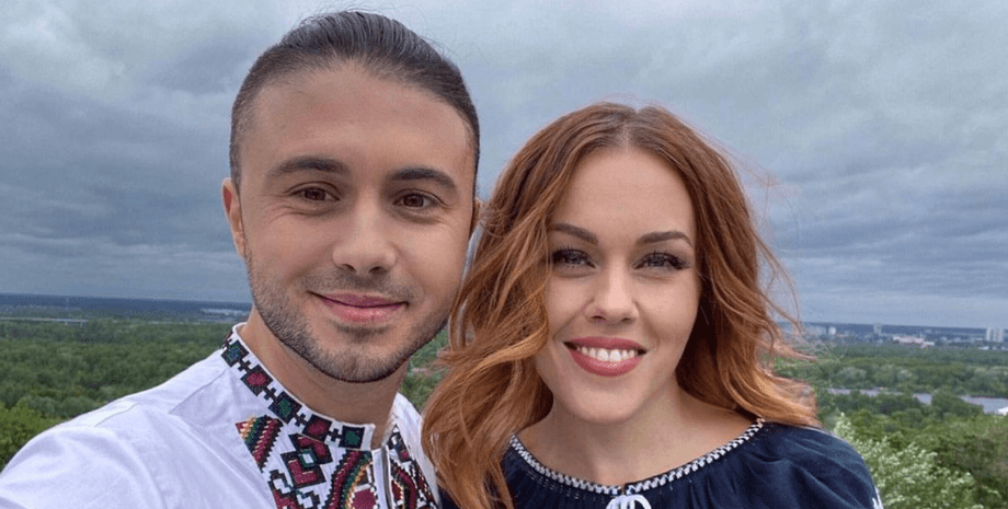 Тарас Тополя, Олена Тополя