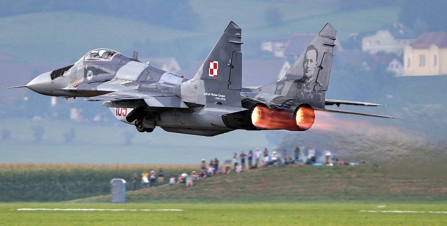 Фото: goodfon.ru/user/repman/