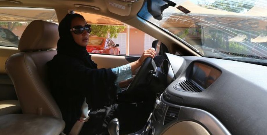 Фото с сайта: tutufoundationusa.org