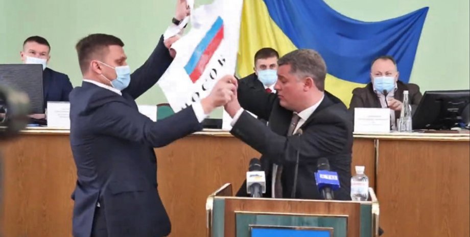 драка, херсон, облсовет, депутаты