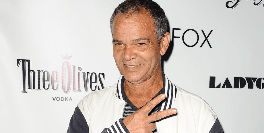 Рональд Фенті, батько ріанни, помер тато ріанни, родина ріанни, що сталося з батьком ріанни, барбадос