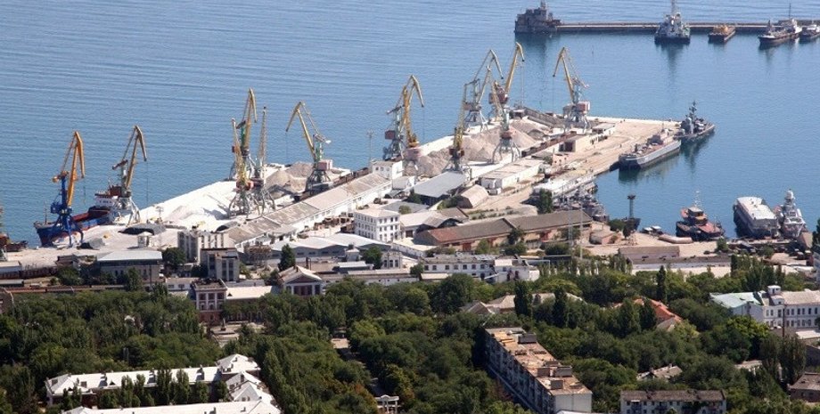 Крым, Крымский полуостров, порт, военные поставки, российские оккупанты, ВС РФ, война РФ против Украины