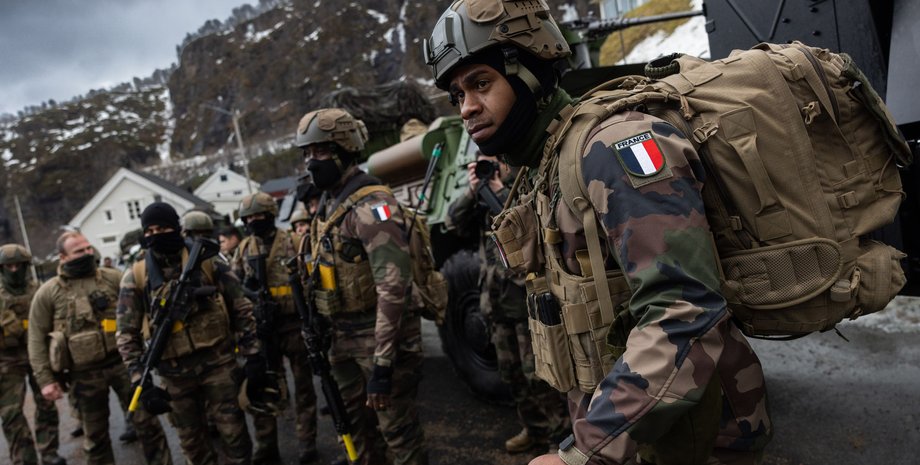 войска НАТО, контингент НАТО,