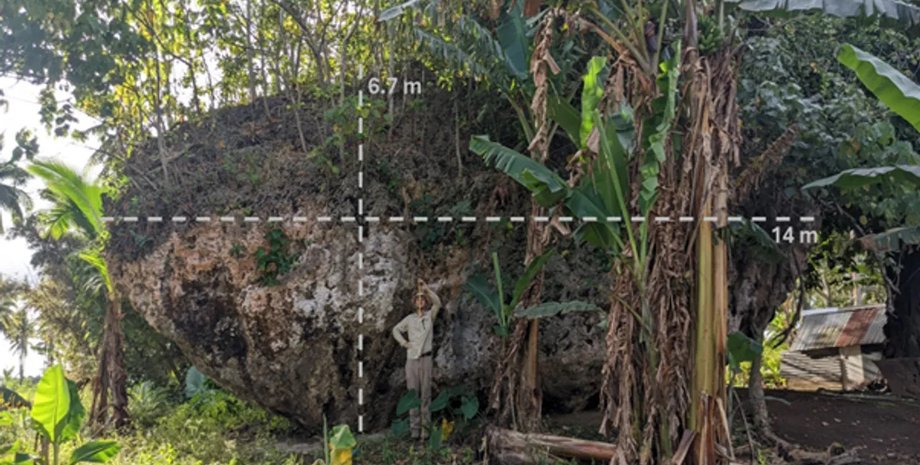 валун камень