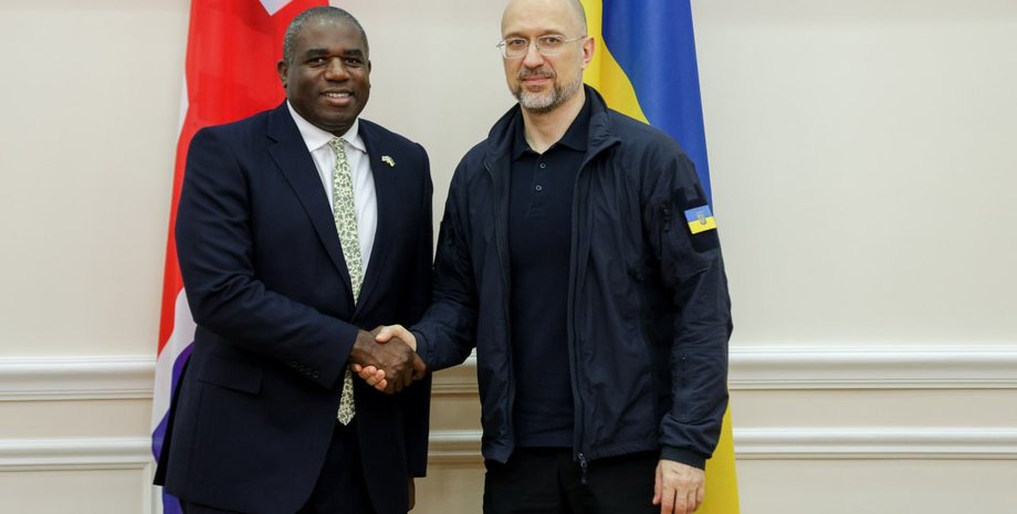 Девід Ламмі, Київ, Велика Британія, Денис Шмигаль, рукостискання