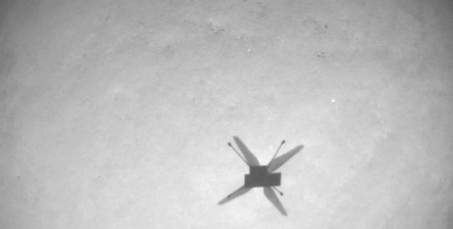 вертолет Ingenuity, Марс, поверхность, изображение