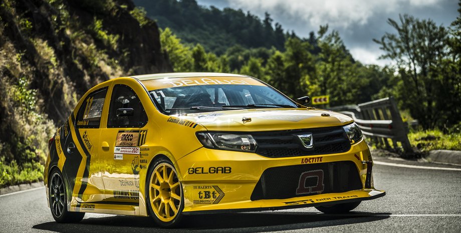 Dacia Logan 2020, Dacia Logan, Renault Logan, тюнинг Логана, гоночный Логан, новый Логан