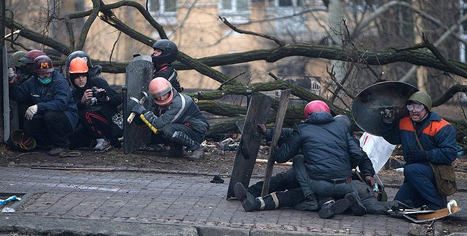 События 20 февраля на Институтской / Фото: operkor.wordpress.com