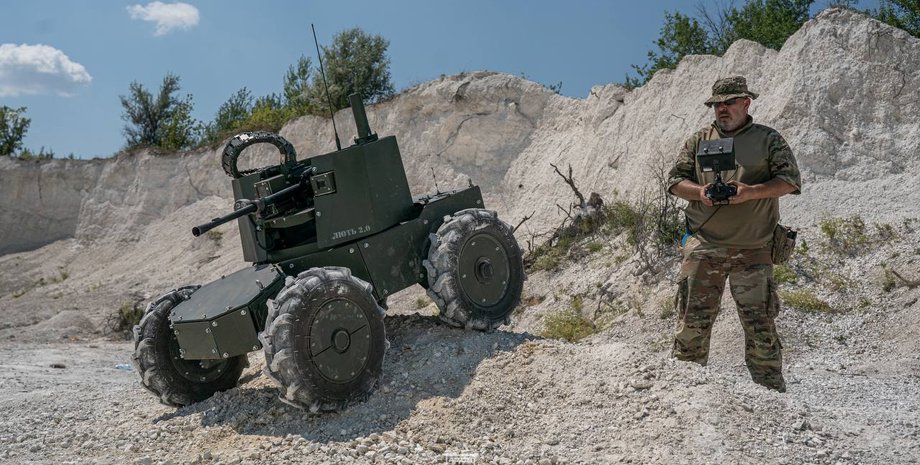 НРК Лють використовує боєць бригади Азов