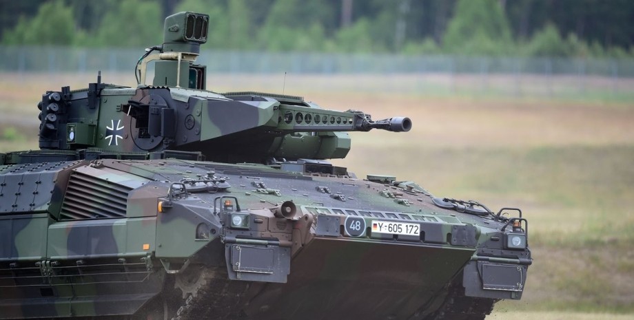 БМП Marder БМП Marder, німецький БМП, ліс, військова допомога