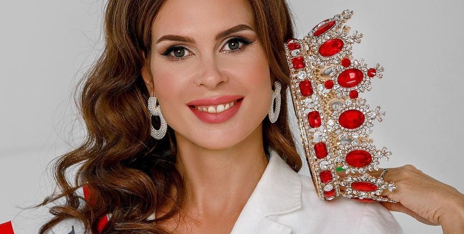 Анна Малоземова