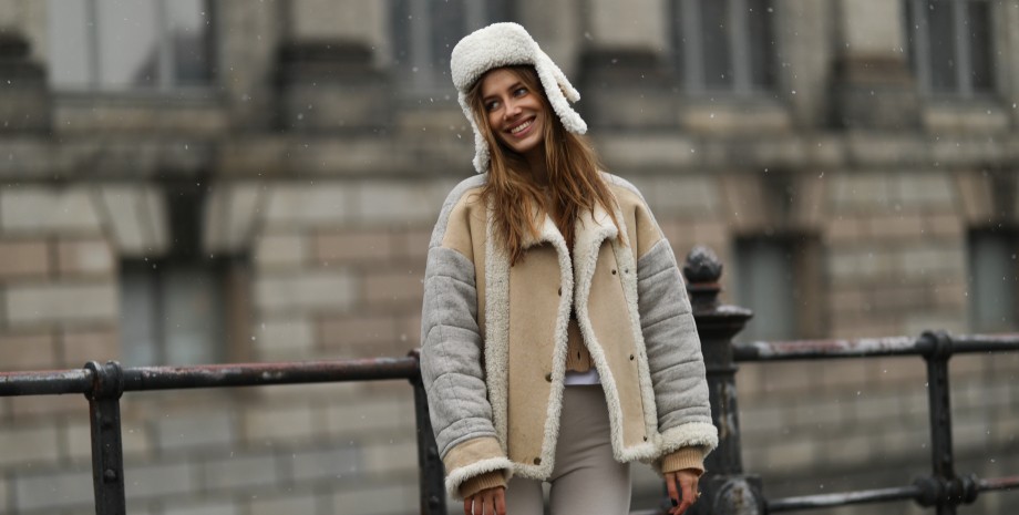 Женские головные уборы осень-зима модные вязаные шапки, фото новинки и тренды | Looks
