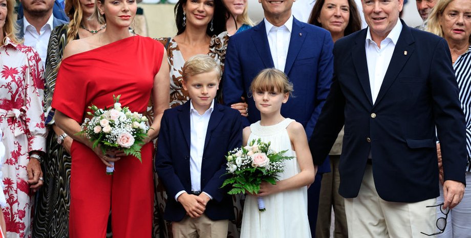 князь Монако Альбер, княгиня Шарлен, діти, люди