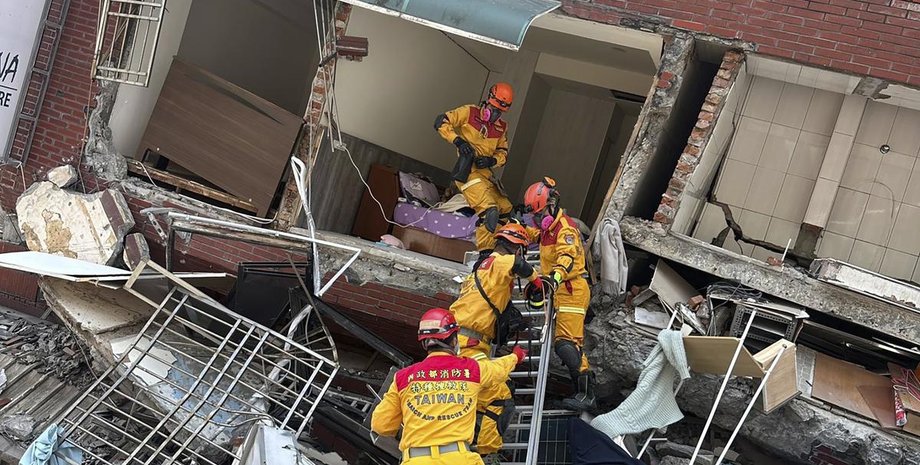 Последствия землетрясения на Тайване