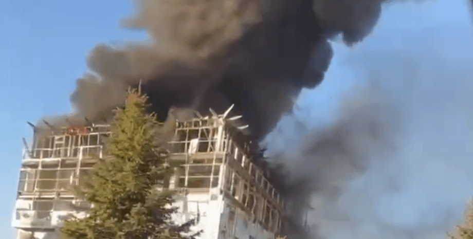 Луганск, дым