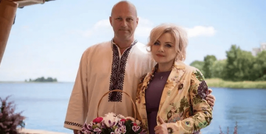 Оксана Білозір уперше назвала причину розлучення з Романом Недзельським