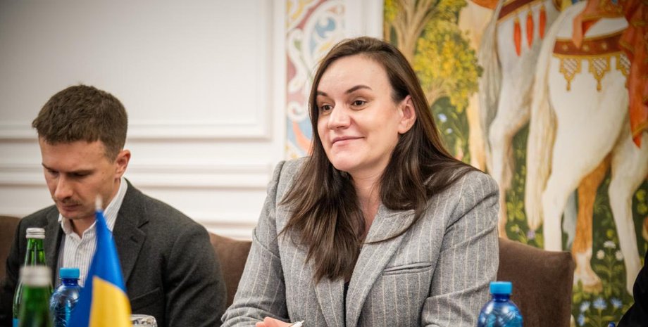 71% украинцев до сих пор потребляют русскоязычный контент — детали исследования Минкульта Вице-премьер-министр по гуманитарной политике Украины и министр культуры Украины Татьяна Бережная