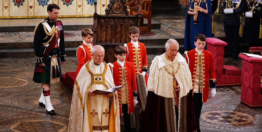 Принц Джордж на коронації Чарльза III здивував людей своєю впевненістю