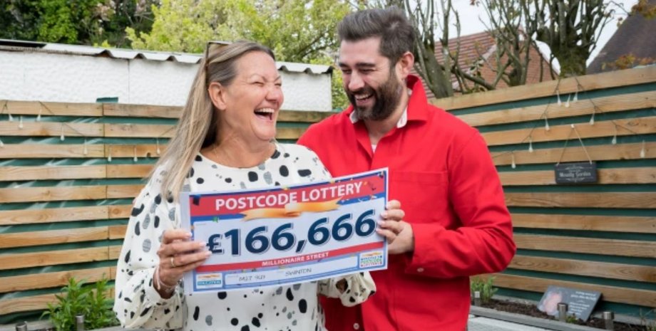 Лесли Макналли