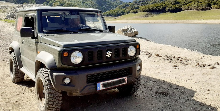 будинок на колесах сузукі, Suzuki Jimny, будинок на колесах, автобудинок Suzuki