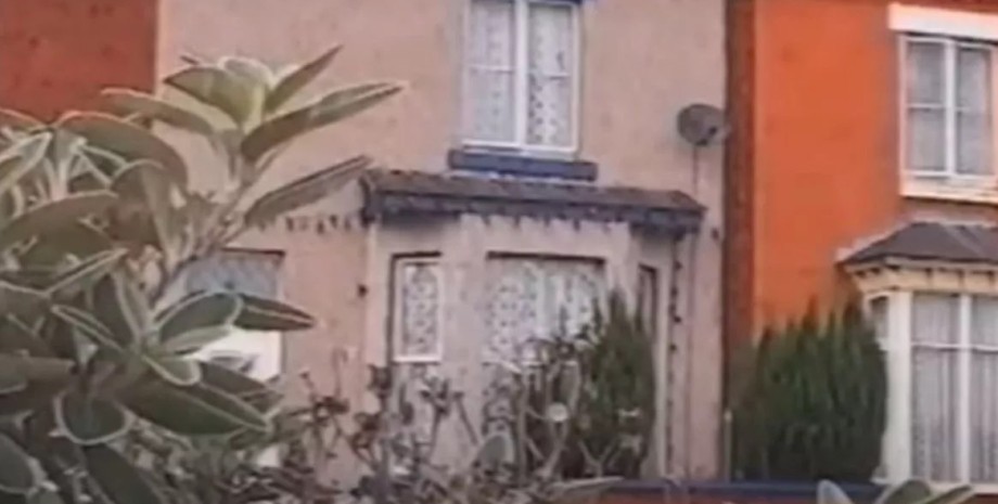 дом с призраками дом, привидение, мумия