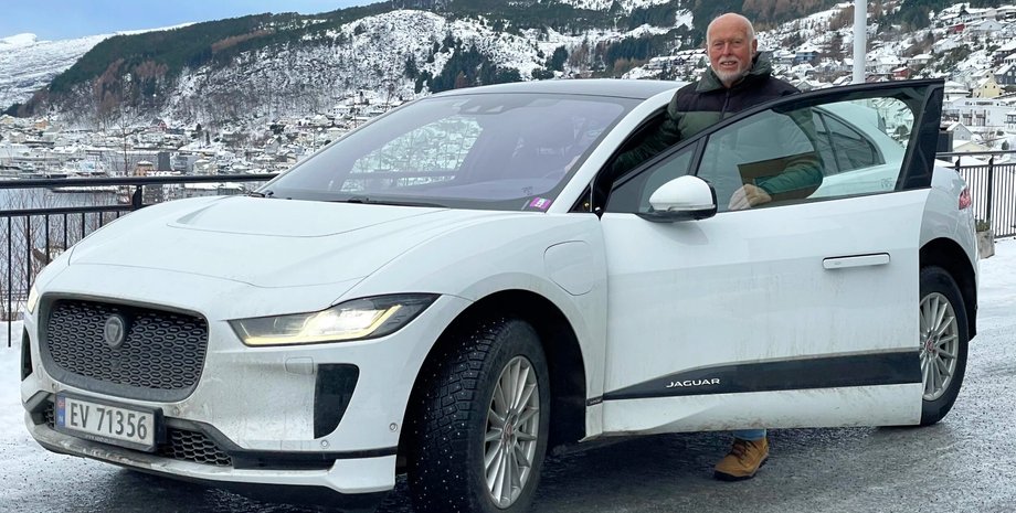 электрический кроссовер Ягуар, Заменить ключ, замена ключа, Jaguar I-Pace, электромобиль Jaguar I-Pace