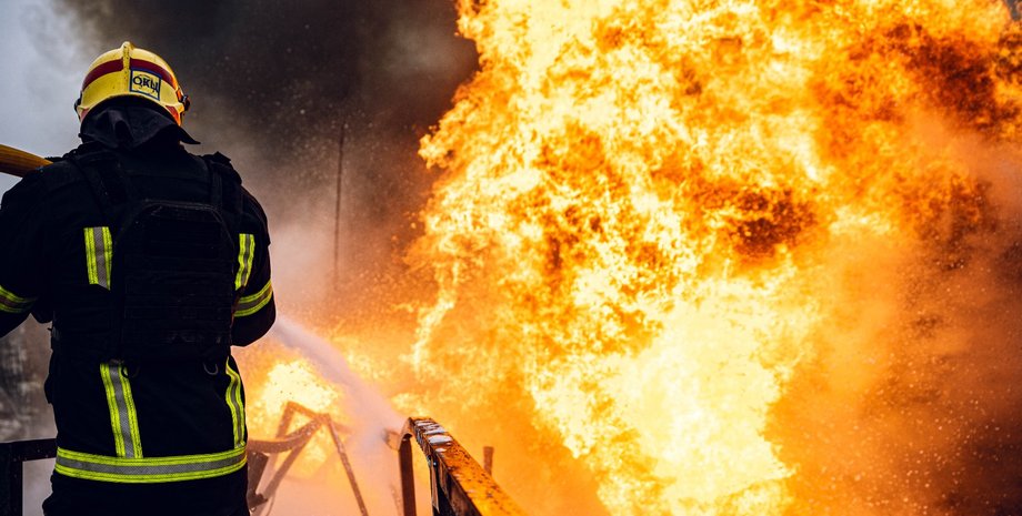 ЗС РФ вдарили по Херсонській ТЕЦ