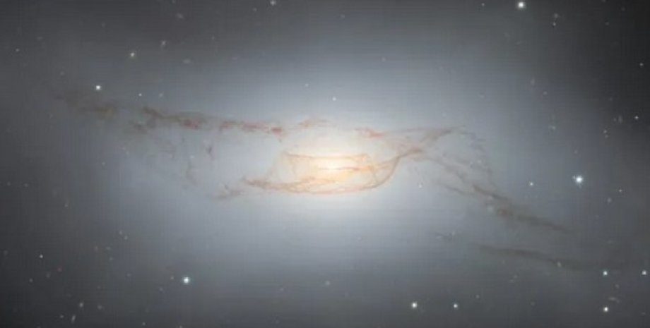 галактика NGC 4753