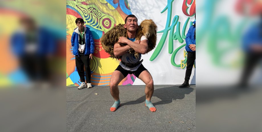 воєнний Бауржан Абдикаїм, Бауржан Абдикаїм Казахстан, баран, підняття барана