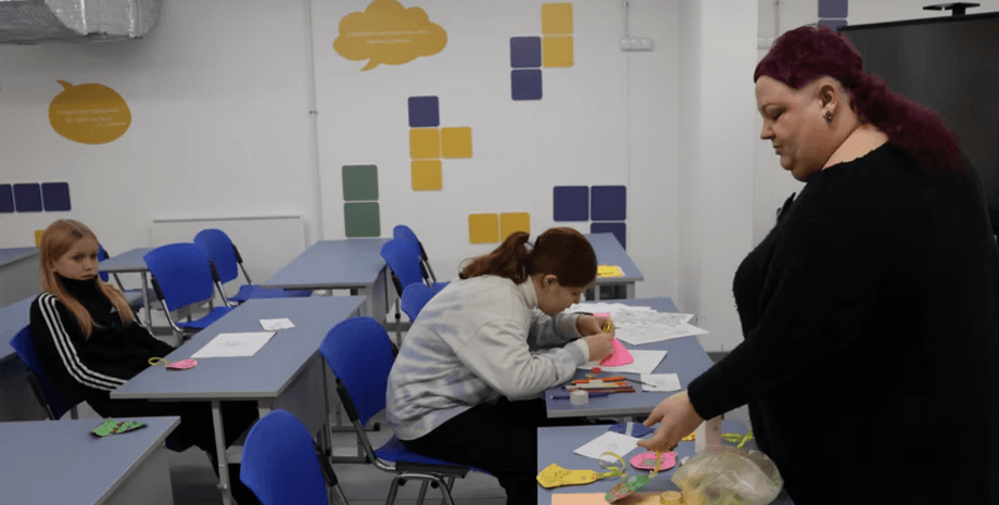 подземная школа