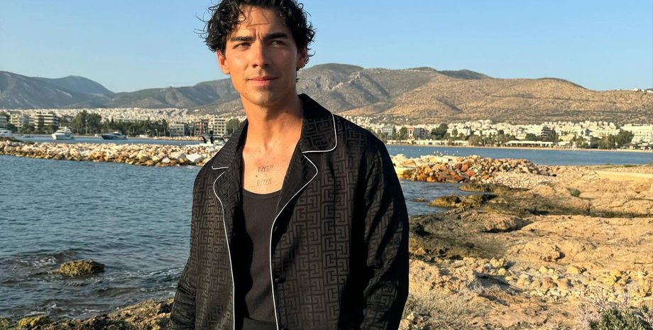 Джо Джонас, греция, отдых