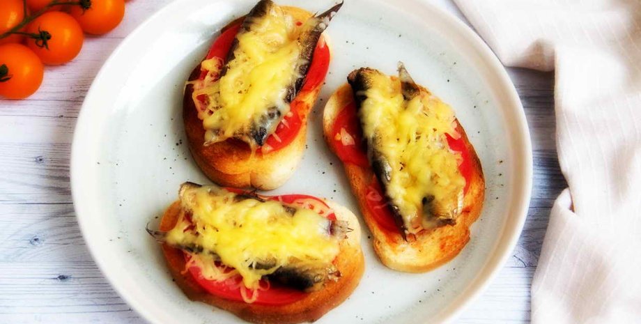 Бутерброди з помідорами, бутерброди зі шпротами, сніданок, кулінарія