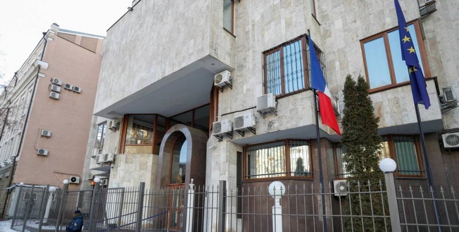 здание посольства франции, посольство франции, посольство франции в киеве