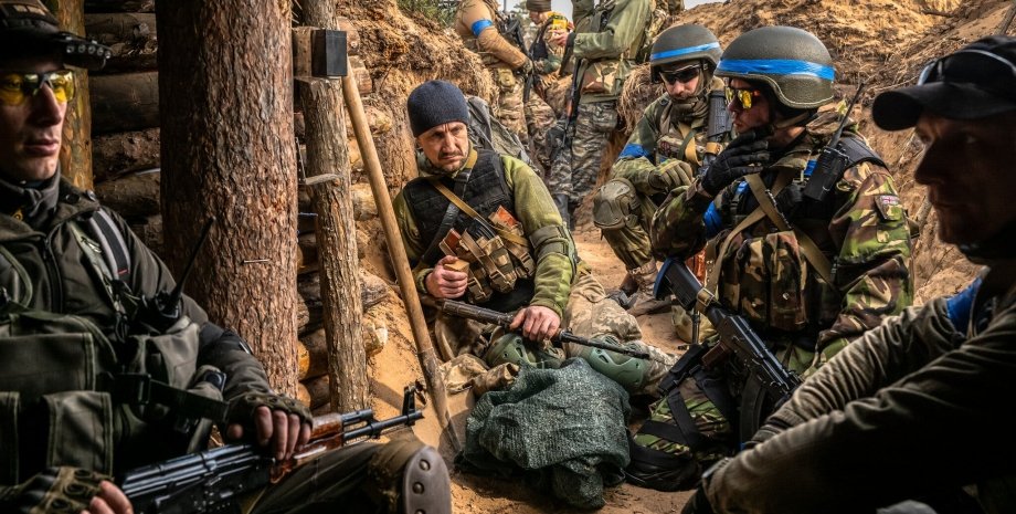 Украинские военные, ВСУ, Херсон контрнаступление фото,