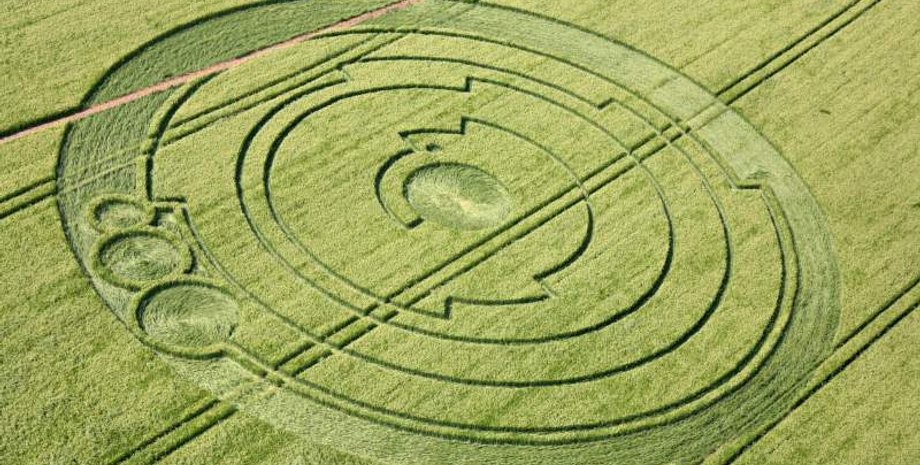 НЛО, инопланетяне, художники