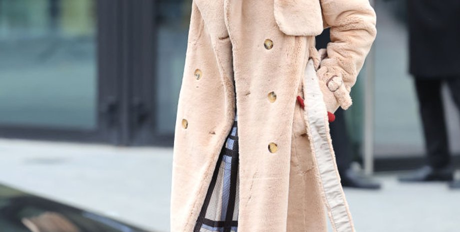 Анна Винтур, Анна Винтур стиль, редактор вог, неделя моды в париже, показ шанель