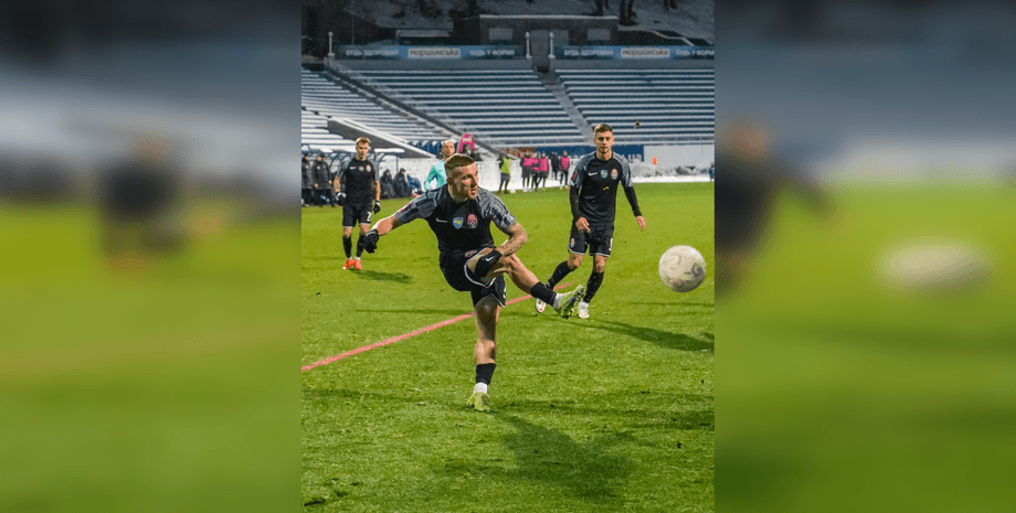 футболисты Заря, ФК Заря, команда Заря, клуб Заря, клуб Заря, Заря, ФК Заря Луганск