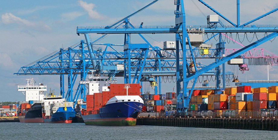 Порт Роттердам у Нідерландах готується приймати військові вантажі