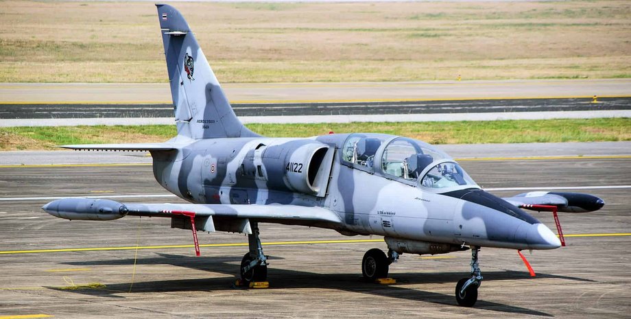 Літак, L-39ZA Альбатрос