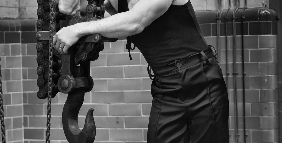 Аарон Тейлор-Джонсон