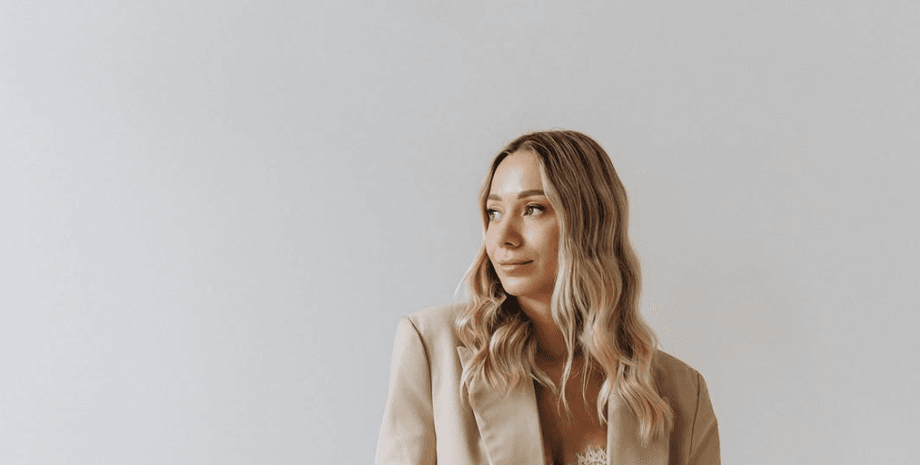 Екатерина Репяхова показала последствия неудачной пластической операции