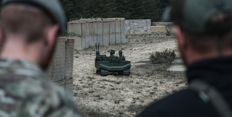 Наземний дрон GEREON, роботизована платформа GEREON, GEREON ARX Robotics, ARX Robotics Україна, ARX Robotics Німеччина, ARX Robotics Британія