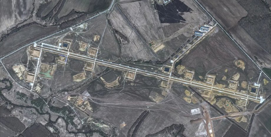 Росія розширює інфраструктуру поблизу українського кордону для запуску реактивних ударних дронів "Герань".