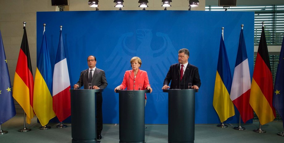 Петр Порошенко, Ангела Меркель и Франсуа Олланд / Фото: Facebook